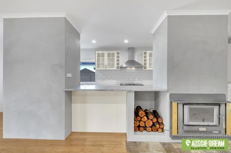 19 Cameron Ct, Kurunjang, VIC 3337