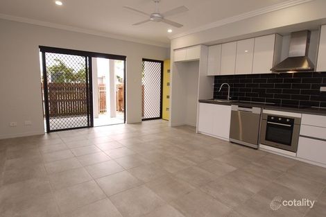 Property photo of 20 Lawrie Avenue Oonoonba QLD 4811