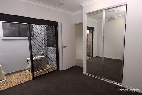 Property photo of 20 Lawrie Avenue Oonoonba QLD 4811