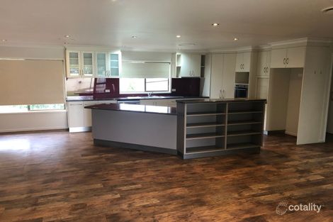 Property photo of 2 Delta Pine Place Emerald QLD 4720