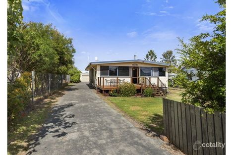 10 Hartwig St, Goombungee, QLD 4354