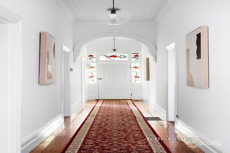 Property photo of 2 Black Street Essendon VIC 3040