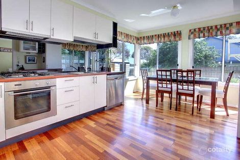 19 Oakland St, Mornington, VIC 3931