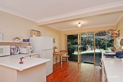 Property photo of 25 Walder Crescent Avoca Beach NSW 2251