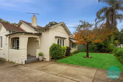 37-37a Pretoria Pde, Hornsby, NSW 2077