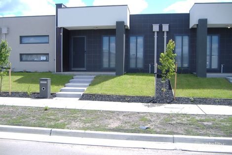 25/1145 Glasscocks Rd, Narre Warren South, VIC 3805