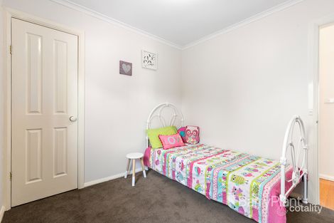 Property photo of 1/15 Arbroath Road Wantirna South VIC 3152