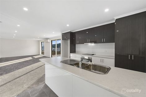 Property photo of 37 Brookston Drive Mornington TAS 7018