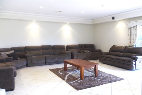 Property photo of 30 Perceval Crescent Taylors Lakes VIC 3038