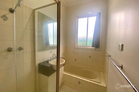 Property photo of 19 Malcolm Crescent Shepparton VIC 3630