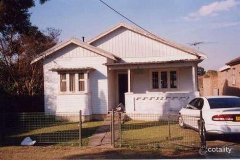 13 Waterloo Rd, Greenacre, NSW 2190