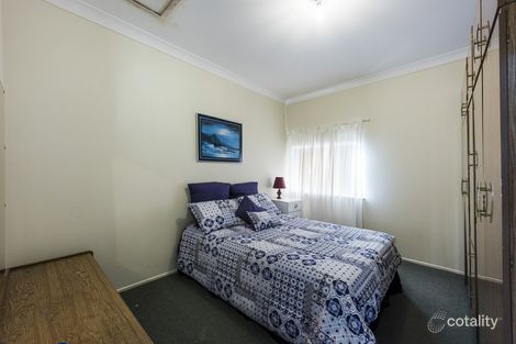 Property photo of 11 Loxton Avenue Iluka NSW 2466
