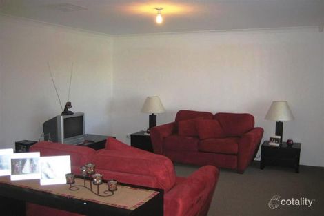 Property photo of 41 Canterbury Trail Harrisdale WA 6112