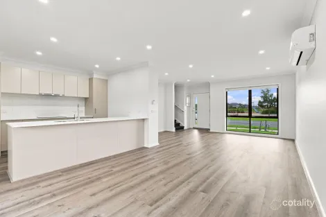 Property photo of 12 Priya Street Werribee VIC 3030