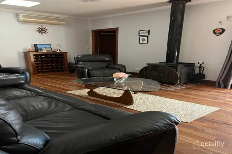 Property photo of 2 Cedar Avenue Renmark SA 5341