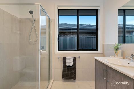 Property photo of 19 Lillypilly Walk Andrews Farm SA 5114