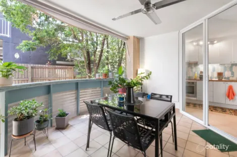 Property photo of 5/21-23 Quinton Street Kangaroo Point QLD 4169