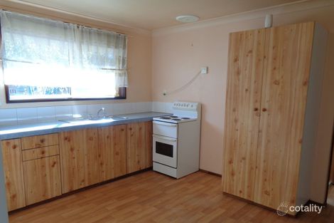 Property photo of 11 Hume Place Tumut NSW 2720