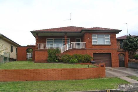 42 Barina Ave, Lake Heights, NSW 2502