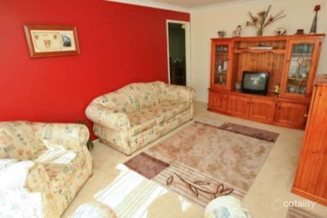 Property photo of 10 Gatehouse Circuit Werrington Downs NSW 2747