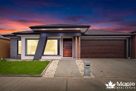 Property photo of 92 Ellscott Boulevard Mickleham VIC 3064