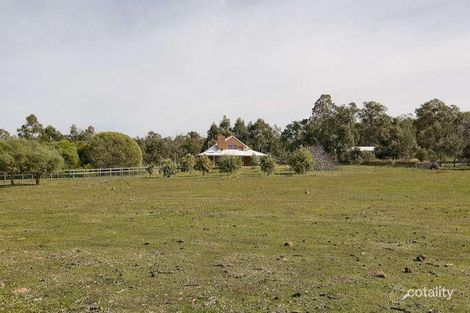 144 Utah Rd, Gidgegannup, WA 6083
