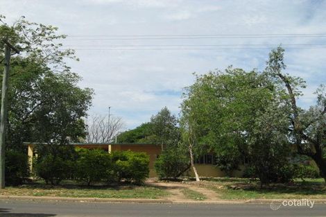 Property photo of 68 Harris Street Emerald QLD 4720