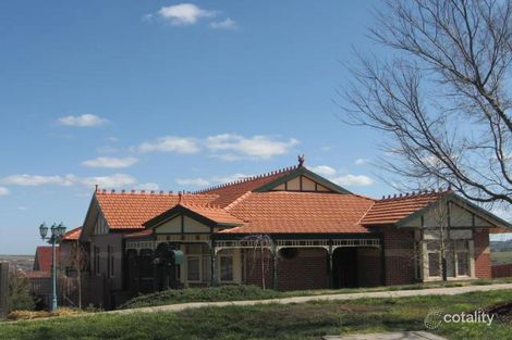 77 Parkside Rise, Craigieburn, VIC 3064