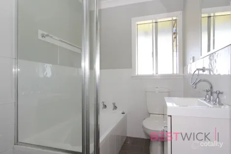 Property photo of 11 Cooper Street Blayney NSW 2799