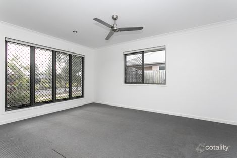 Property photo of 60 Garragull Drive Yarrabilba QLD 4207