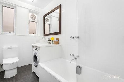 Property photo of 2/63 Ormond Road Elwood VIC 3184