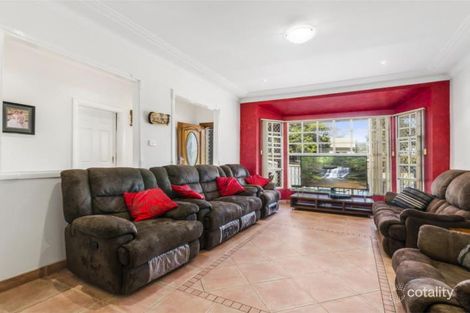 Property photo of 112 The Avenue Mount Saint Thomas NSW 2500