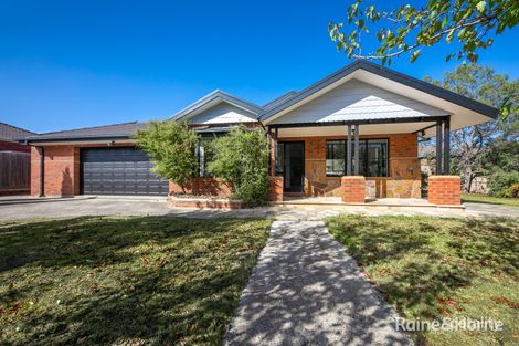 Property photo of 23 Orchardview Grove Sunbury VIC 3429