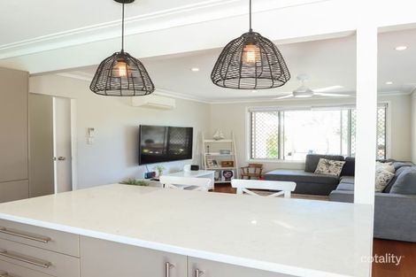 Property photo of 4 Gulai Street Palm Beach QLD 4221