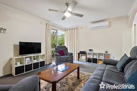 Property photo of 2 Highland Crescent Mooroolbark VIC 3138