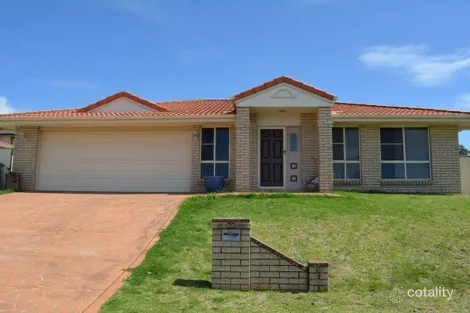 55 Broadfoot St, Kearneys Spring, QLD 4350
