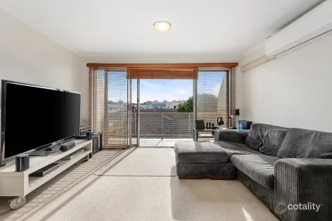 Property photo of 17/180 Union Street Brunswick West VIC 3055