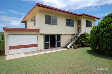 14 Dewar St, St Helens Beach, QLD 4798