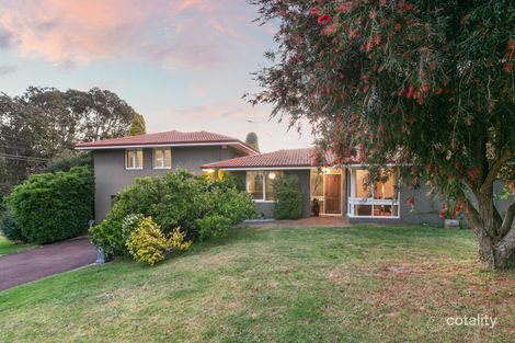 Property photo of 1 Holly Way West Kalamunda WA 6076