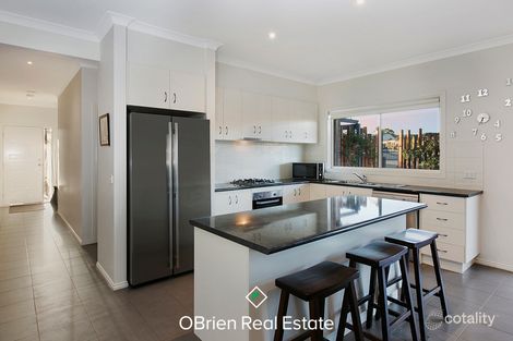 Property photo of 48 Flinders Park Drive Officer VIC 3809