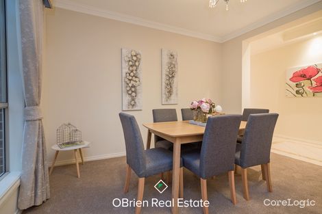 Property photo of 21 Arbour Rise Pakenham VIC 3810