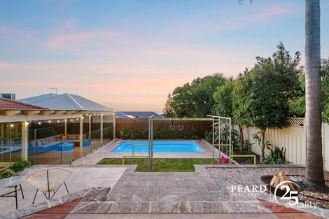 Property photo of 27 Windward Loop Ocean Reef WA 6027