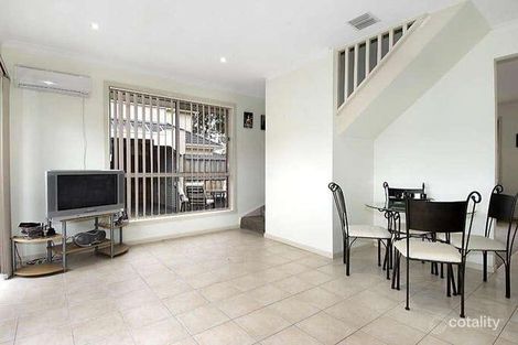 Property photo of 2/1 Margaret Street Oak Park VIC 3046