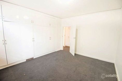 Property photo of 1/32 Fosbery Avenue Caulfield North VIC 3161