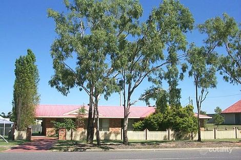 627 Norman Rd, Norman Gardens, QLD 4701