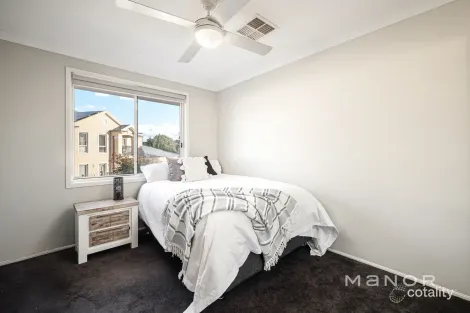 Property photo of 44 Iwan Place Beaumont Hills NSW 2155