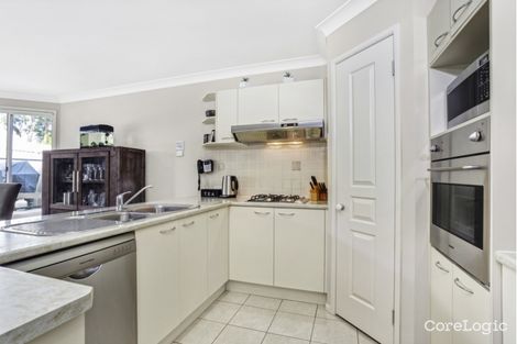 Property photo of 4 Middle Tree Close Hamlyn Terrace NSW 2259