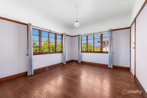 Property photo of 240 Shaw Road Wavell Heights QLD 4012