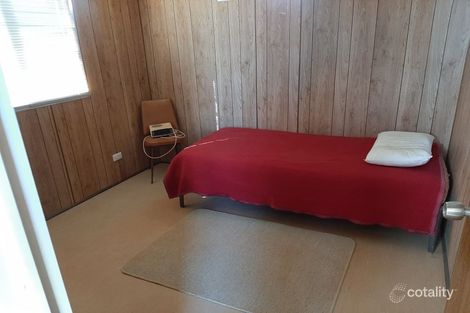 14 Moses St, Mount Magnet, WA 6638