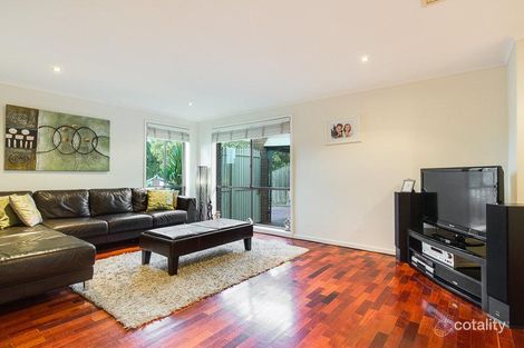 Property photo of 12 Stanton Place Mill Park VIC 3082